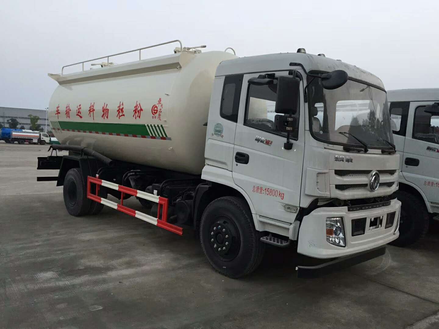 東風(fēng)單橋20噸散裝水泥車，小型散裝水泥罐車廠價直銷