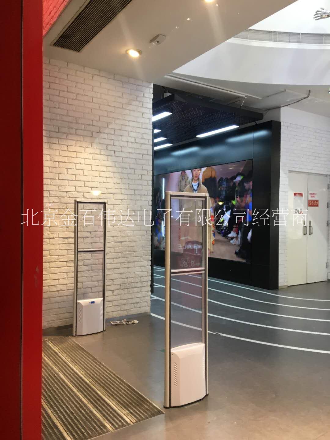 聲磁系統(tǒng)超市防盜器的優(yōu)勢(shì)和缺點(diǎn)圖片/聲磁系統(tǒng)超市防盜器的優(yōu)勢(shì)和缺點(diǎn)樣板圖 (2)