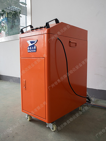 工業(yè)油水分離設(shè)備圖片