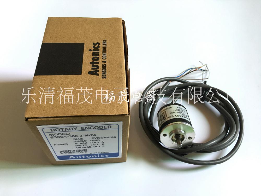 E30S4-200-3-V-24 奥托尼克斯编码器