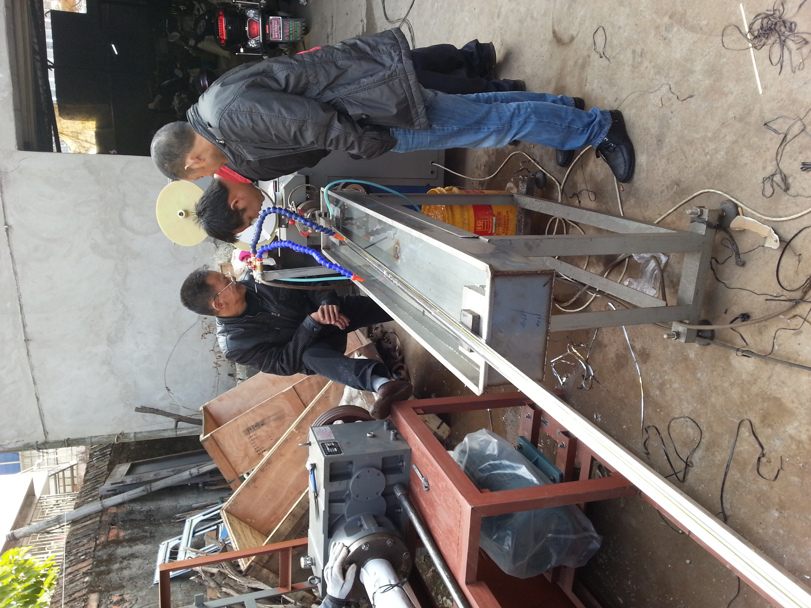 鐳射裝飾條擠出機(jī) 條擠出機(jī)