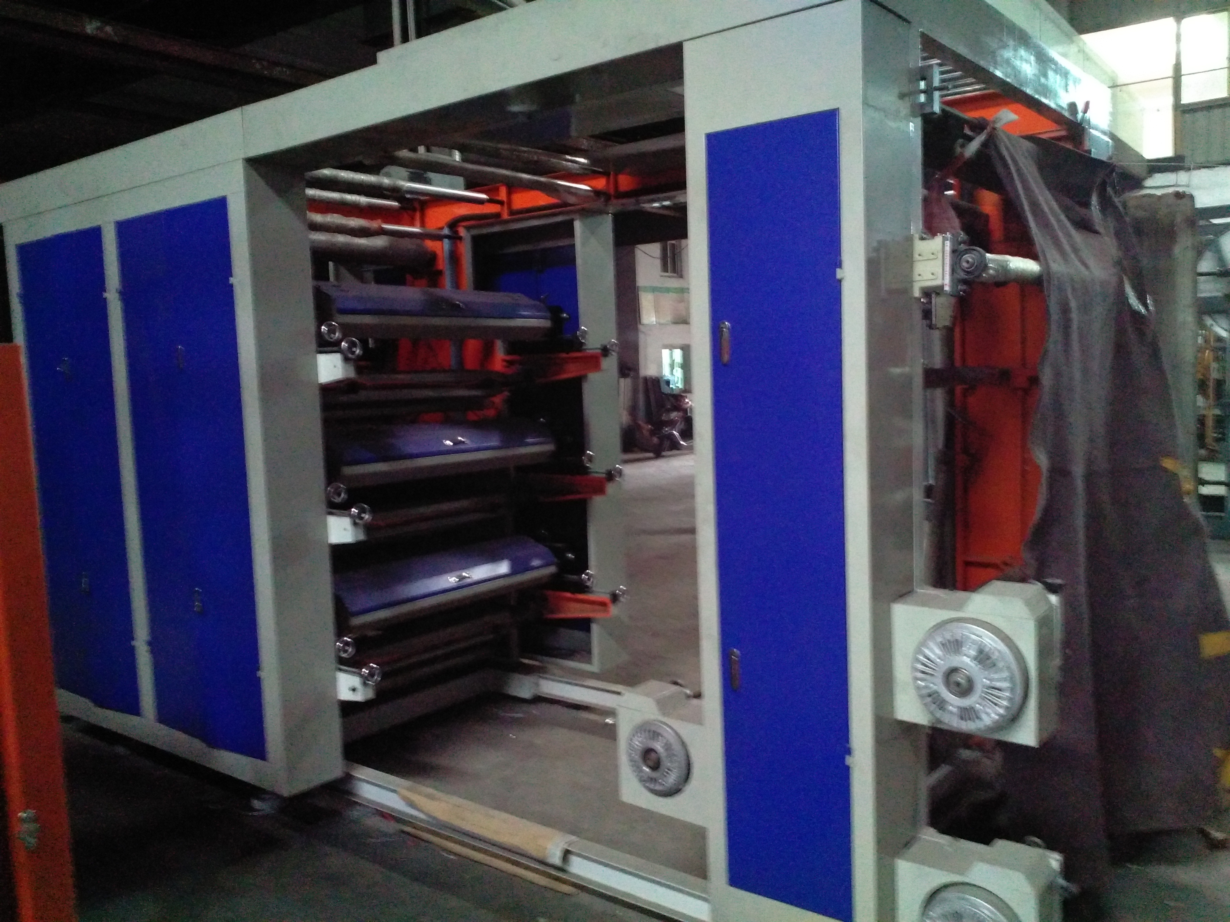 四色無紡布印刷機(jī) 四色無紡布印刷機(jī)(加寬）