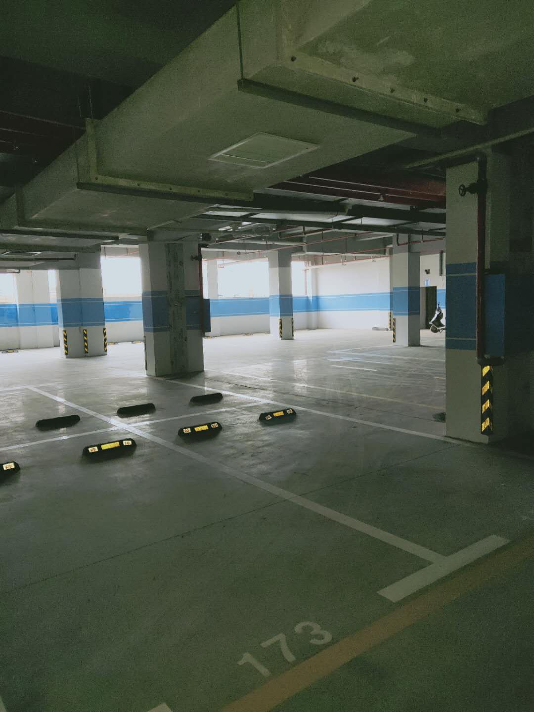 防靜電地平漆環(huán)保圖片