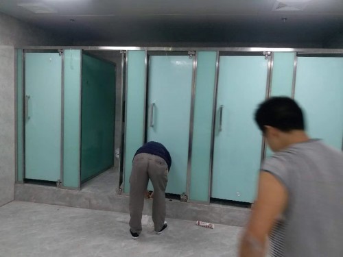 公共衛(wèi)生間隔斷圖片/公共衛(wèi)生間隔斷樣板圖 (4)