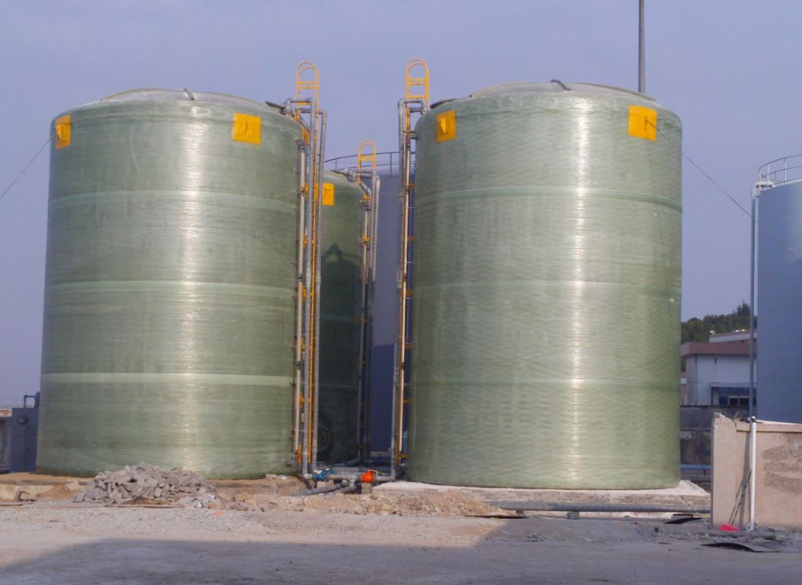 玻璃鋼儲(chǔ)罐圖片/玻璃鋼儲(chǔ)罐樣板圖 (1)