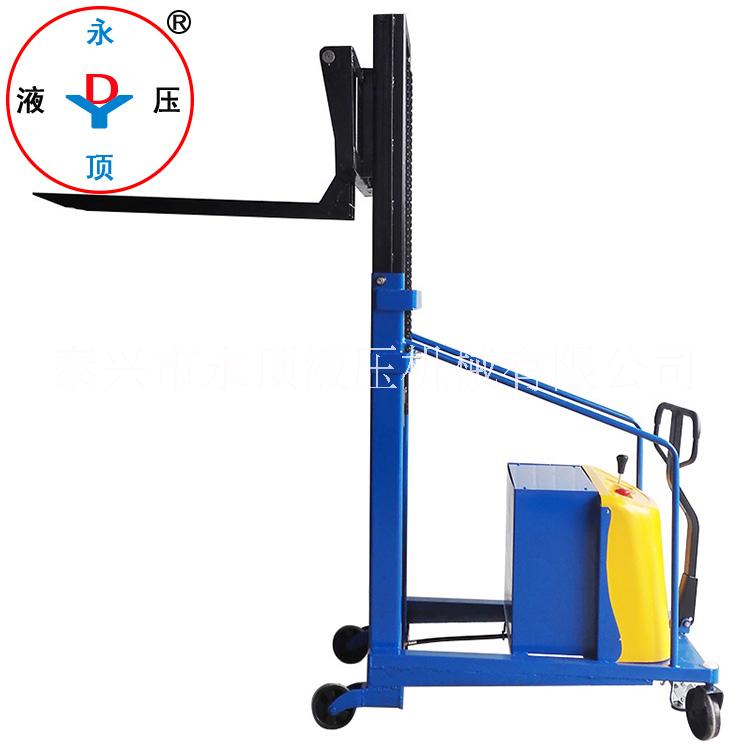 電動(dòng)液壓堆高車(chē)報(bào)價(jià) 江蘇電動(dòng)液壓堆高車(chē)批發(fā) 江蘇電動(dòng)液壓堆高車(chē)供應(yīng)商  1噸2米半電動(dòng)液壓配重堆高叉車(chē)