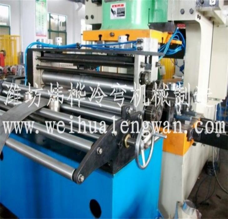 橋架成型機(jī)圖片/橋架成型機(jī)樣板圖 (2)