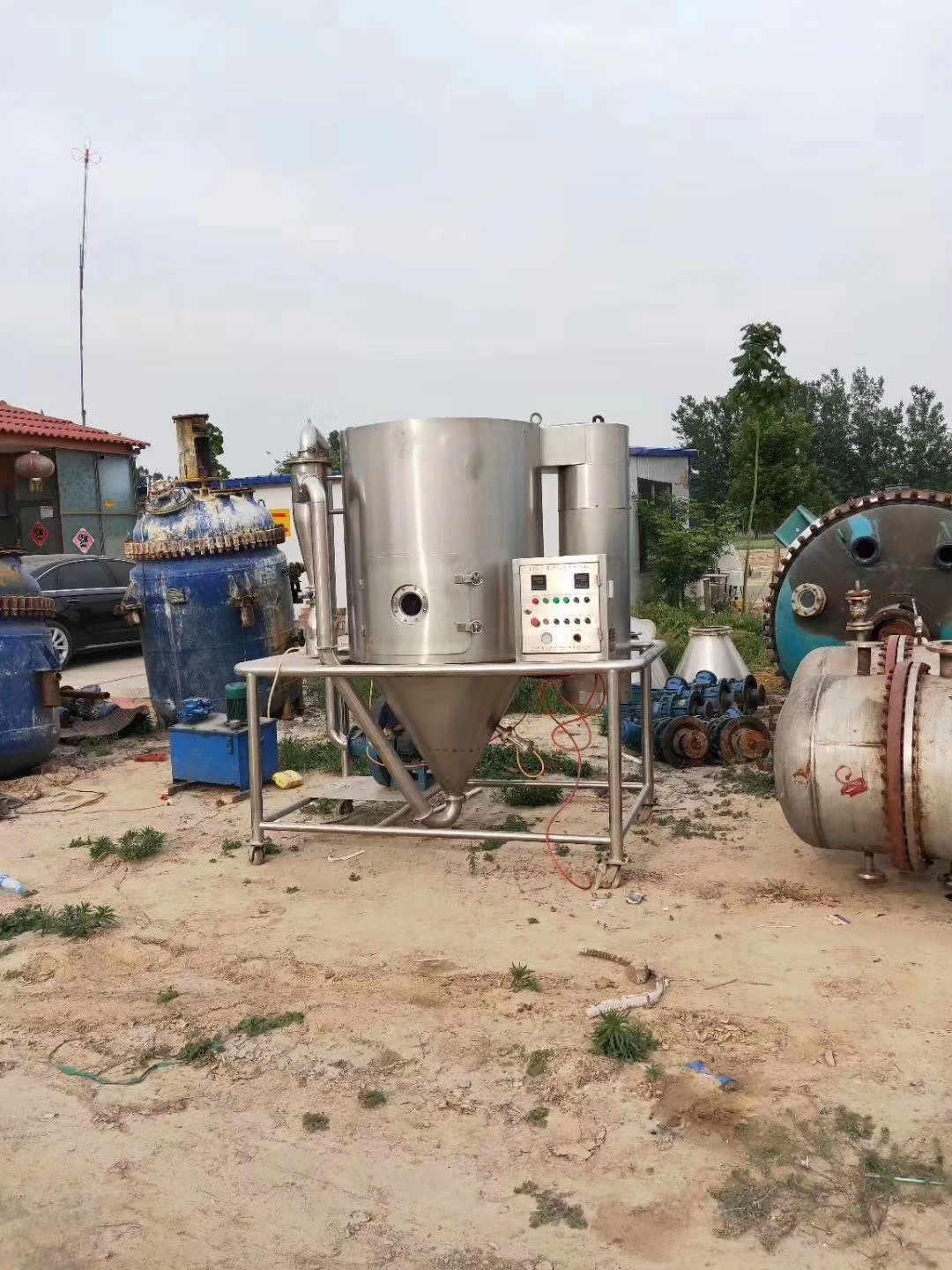 常州干燥設備廠家出售離心式噴霧干燥設備，壓力式噴霧干燥設備，沸騰干燥設備等