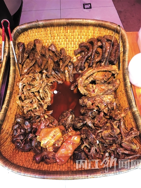 現(xiàn)撈鴨脖技術(shù)培訓(xùn)   現(xiàn)撈鴨脖的優(yōu)勢(shì)   四川王氏現(xiàn)撈鴨脖技術(shù)