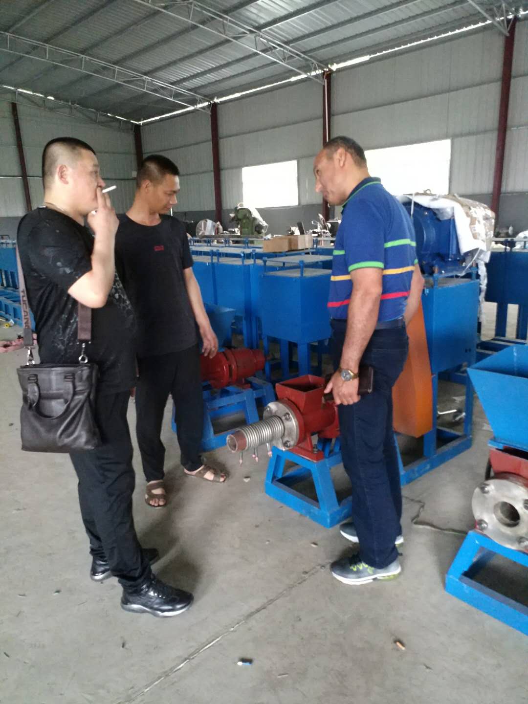 環(huán)保木炭機(jī)圖片/環(huán)保木炭機(jī)樣板圖 (4)