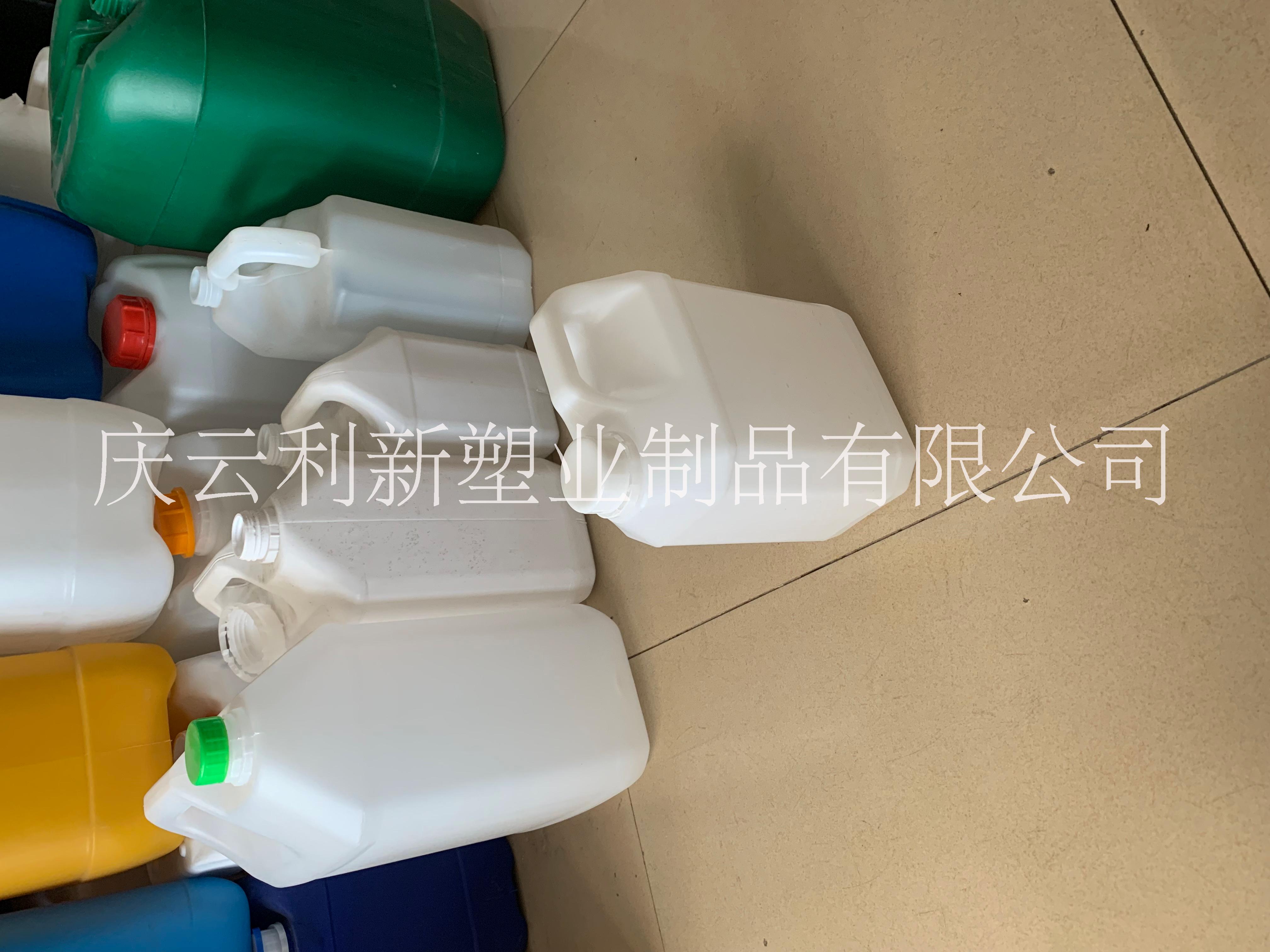 扁方小口塑料桶圖片/扁方小口塑料桶樣板圖 (2)