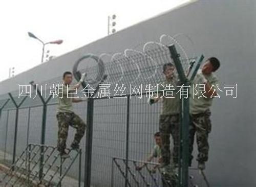 監(jiān)獄防護(hù)網(wǎng)圖片/監(jiān)獄防護(hù)網(wǎng)樣板圖 (4)