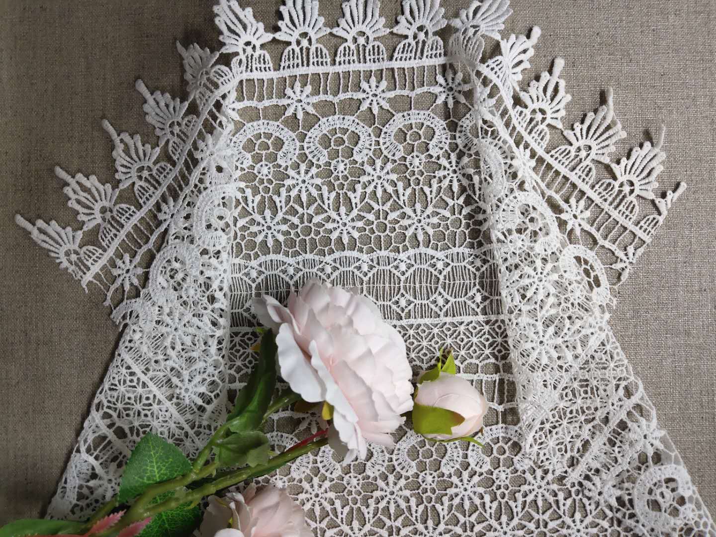 水溶花邊牛奶絲刺繡花邊滿幅繡，服裝花邊刺繡花邊