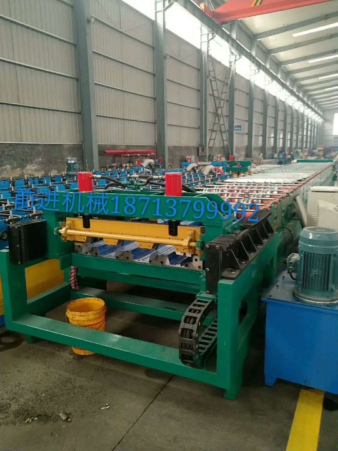 樓承板設(shè)備桁架樓承板設(shè)備圖片