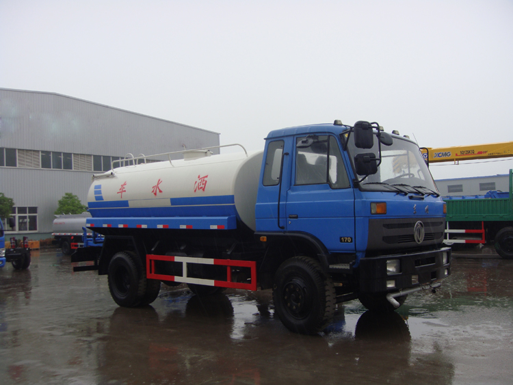 東風(fēng)145灑水車圖片/東風(fēng)145灑水車樣板圖 (2)
