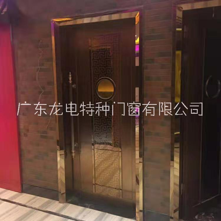 深圳市专业隔音门厂家