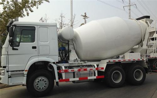 福田3方水泥罐車圖片/福田3方水泥罐車樣板圖 (3)