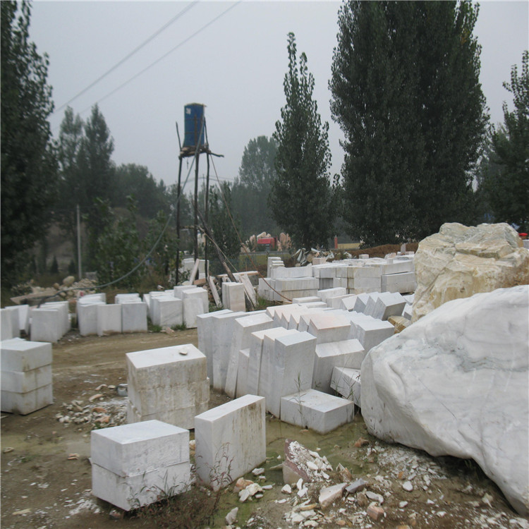 供應(yīng)南陽(yáng)石材 大理石石料塊石