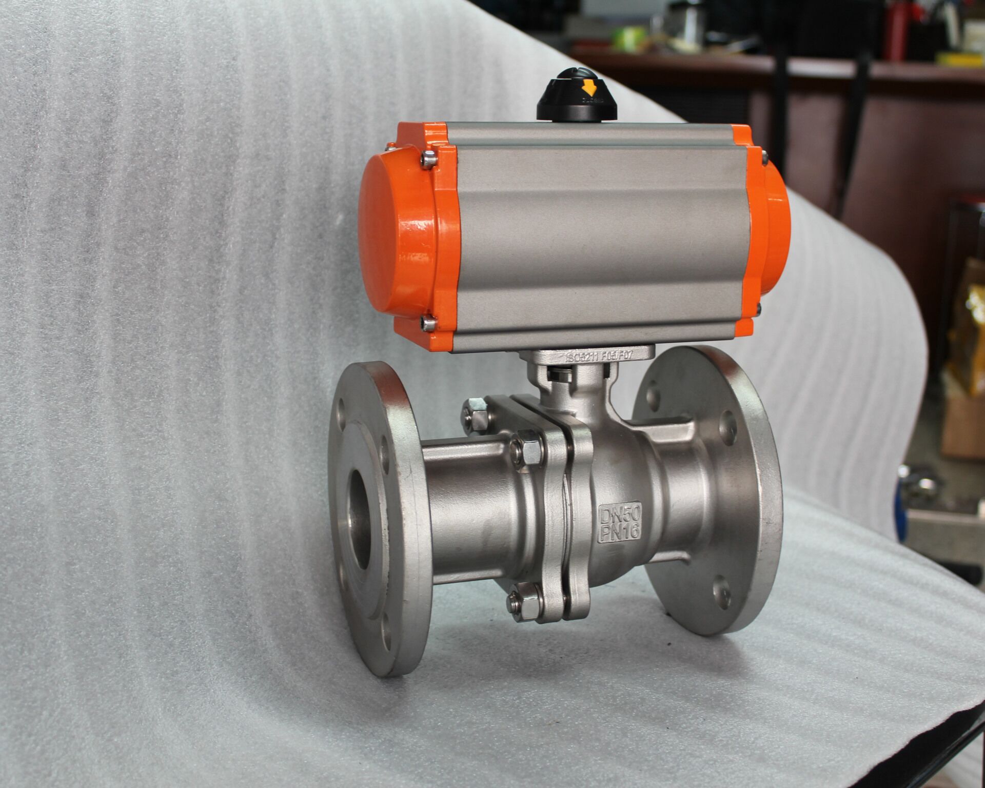 氣動球閥Q641F-16P 氣動法蘭球閥Q641F-16P