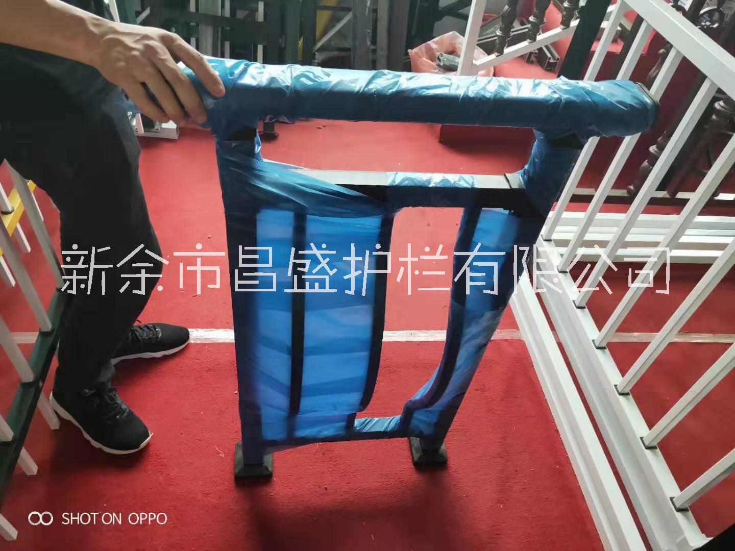 鋅鋼陽臺(tái)欄桿圖片/鋅鋼陽臺(tái)欄桿樣板圖 (1)