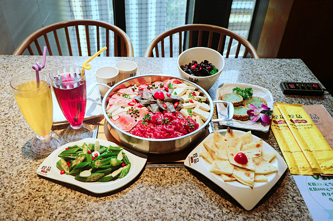 煌品三汁燜鍋加盟項(xiàng)目|三汁燜鍋加盟|餐飲行業(yè)品牌