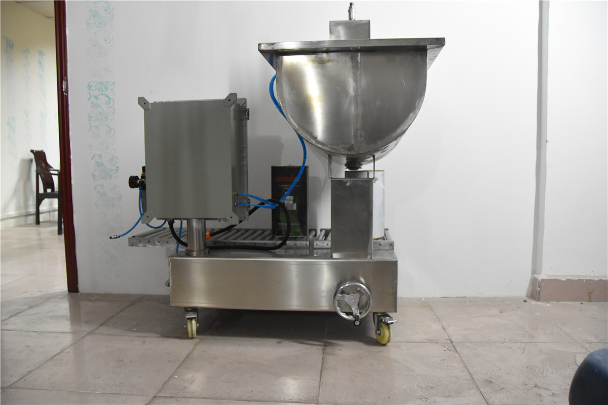 XSH-D9斗式灌裝機圖片/XSH-D9斗式灌裝機樣板圖 (3)