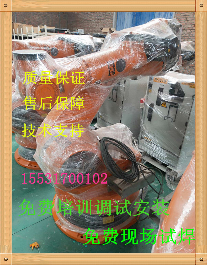 焊接機器人工業(yè)機器人碼垛搬運噴涂機器人