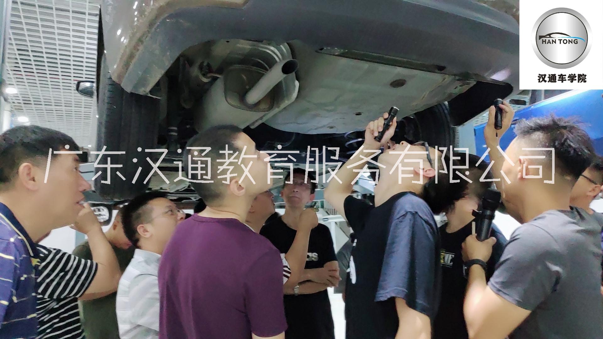 二手車評估師圖片/二手車評估師樣板圖 (3)