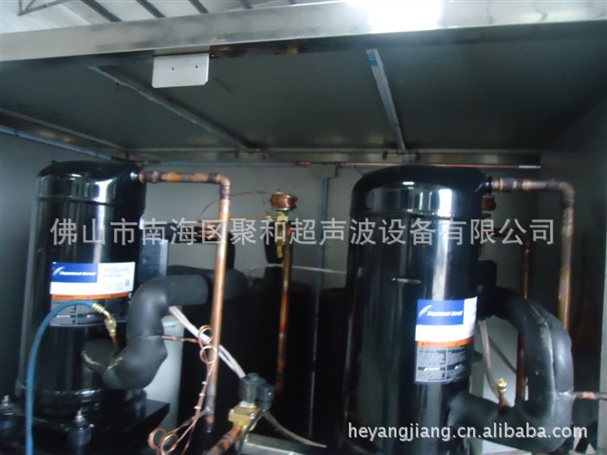 水冷式冷水機(jī)圖片/水冷式冷水機(jī)樣板圖 (3)