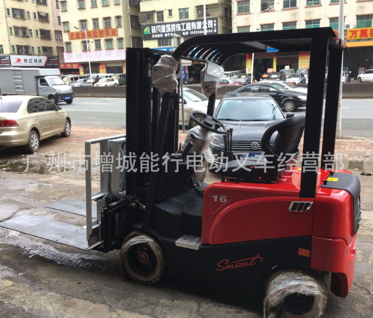 叉車(chē)搬運(yùn)車(chē)圖片/叉車(chē)搬運(yùn)車(chē)樣板圖 (4)