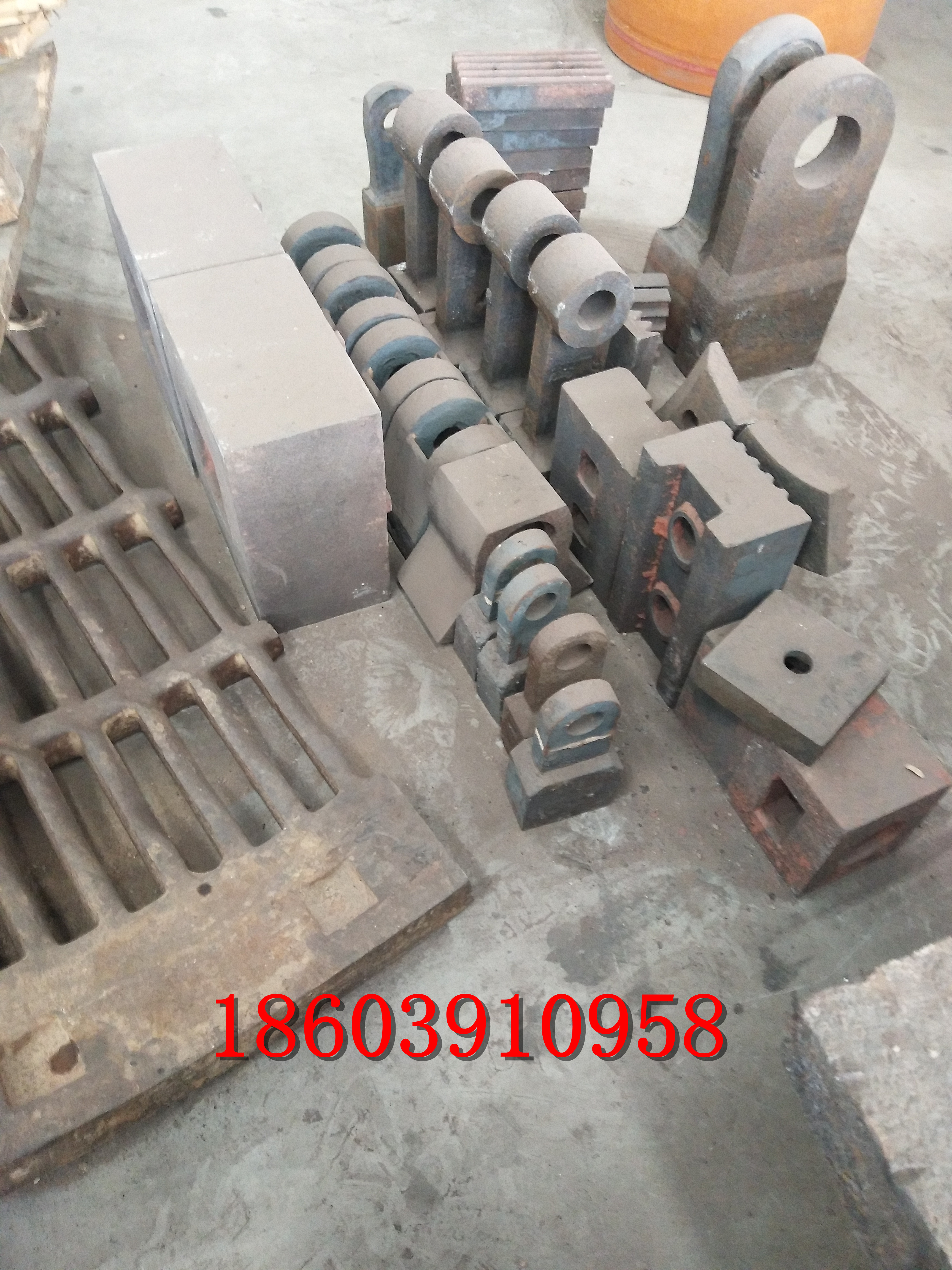 耐磨合金鋼錘頭，反擊破錘頭，雙液 耐磨合金鋼錘頭，反擊破錘頭，篩板