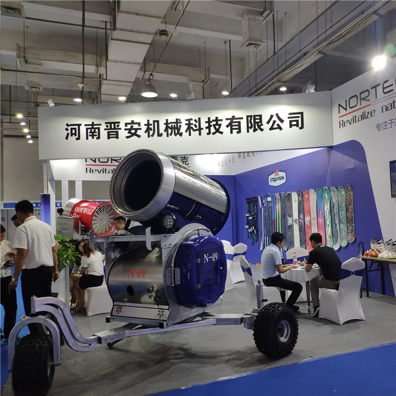 滑雪場(chǎng)圖片/滑雪場(chǎng)樣板圖 (2)