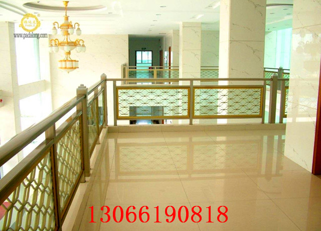 玻璃陽臺(tái)護(hù)欄圖片/玻璃陽臺(tái)護(hù)欄樣板圖 (3)