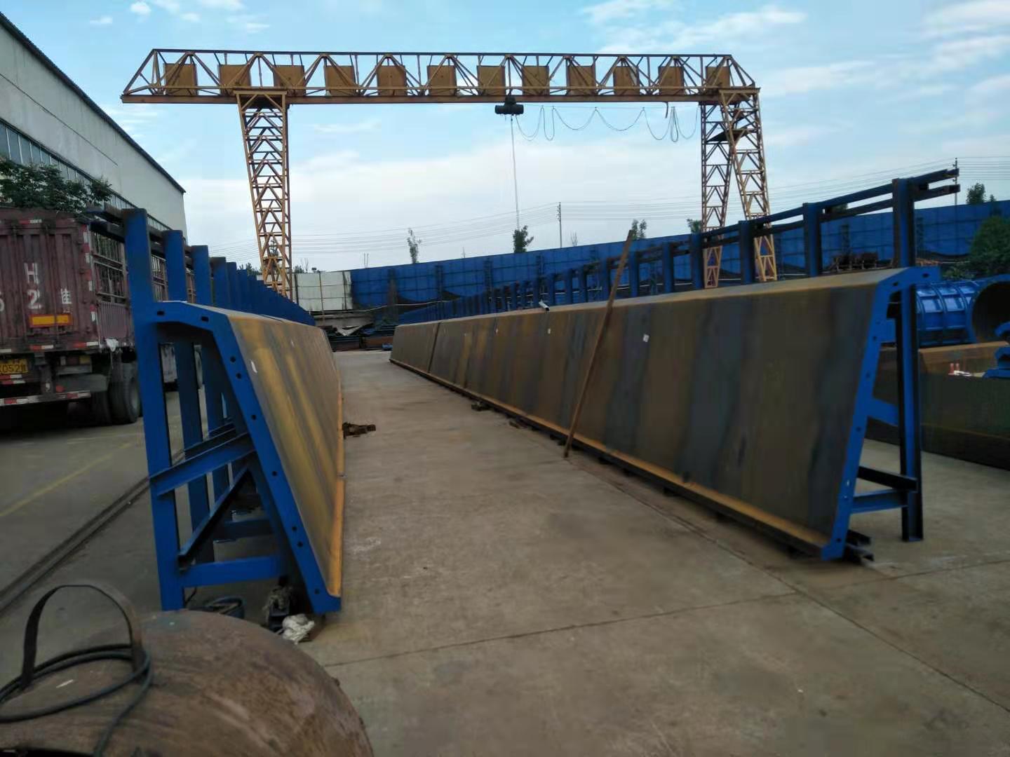 鋼模板廠家提出橋梁模板施工注意圖片