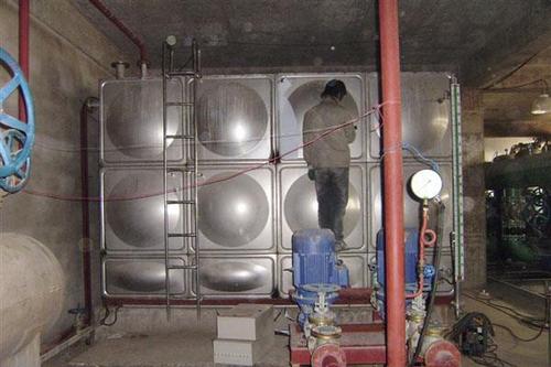 水箱清洗 水箱清洗服務