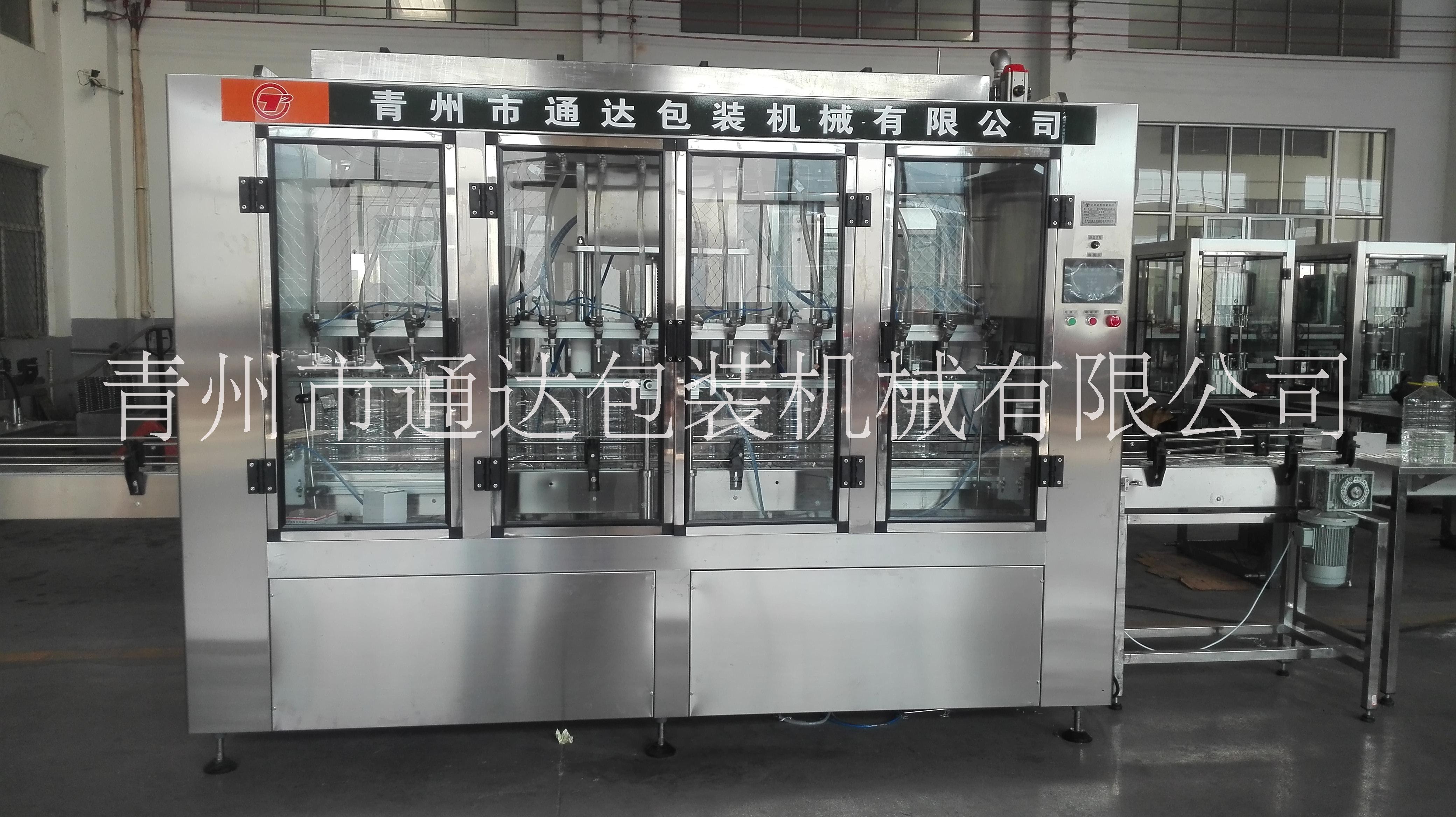 白酒灌裝機(jī)圖片/白酒灌裝機(jī)樣板圖 (1)