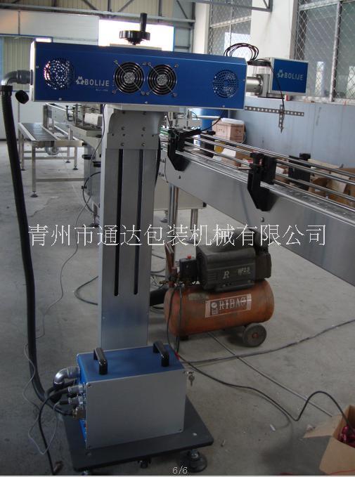 瓶裝桶裝灌裝生產(chǎn)線用激光打碼機(jī)圖片