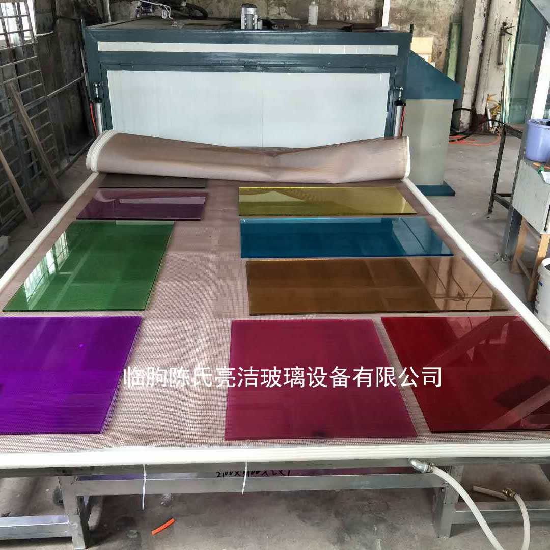 夾膠玻璃設備圖片/夾膠玻璃設備樣板圖 (2)