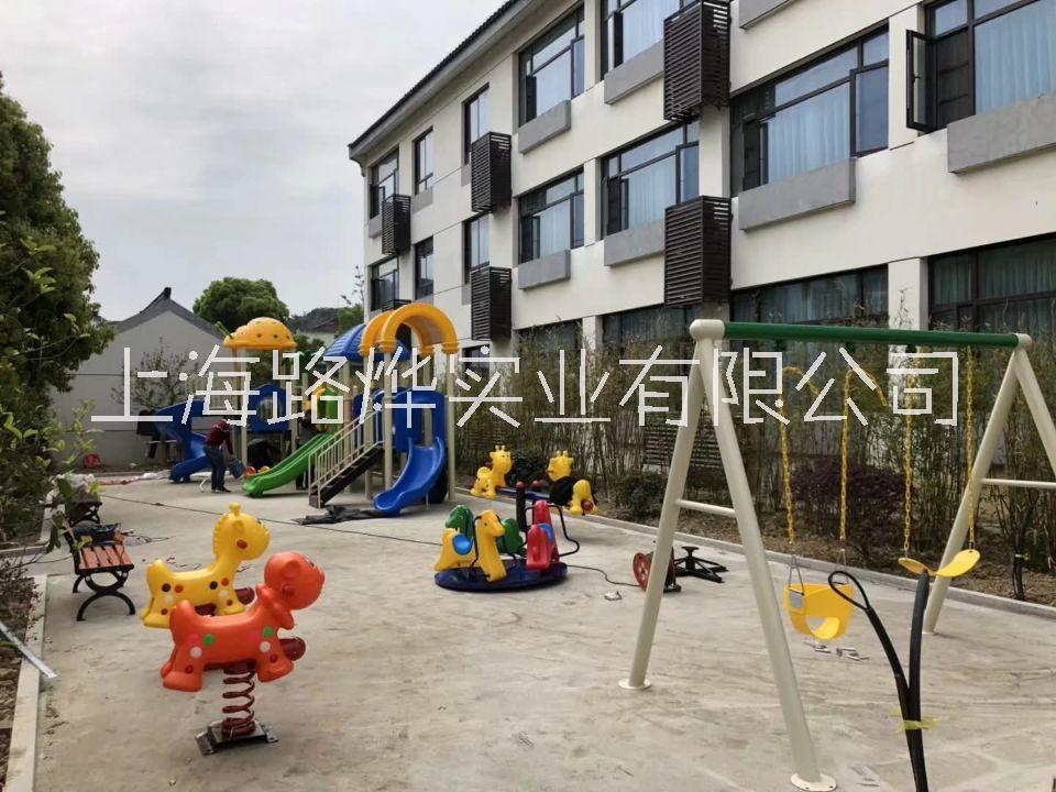 戶外非標(biāo)滑梯玩具圖片