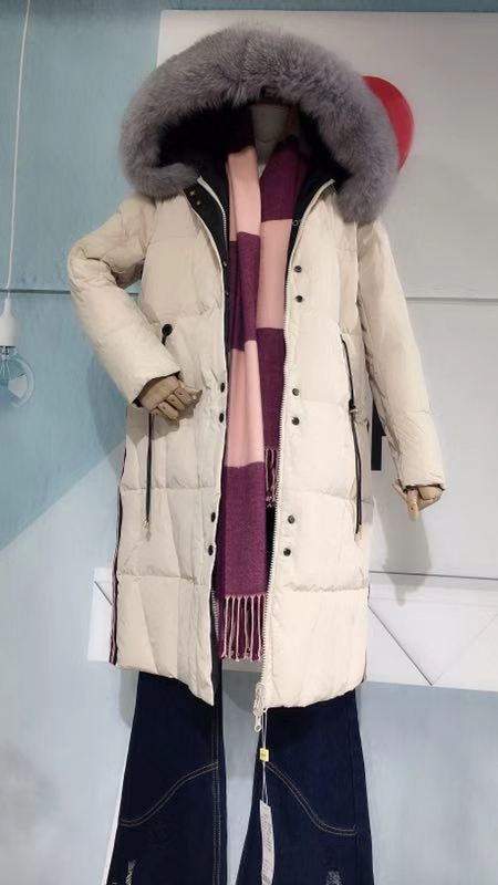 汀山羽絨服批發(fā)折扣女裝批庫存服裝圖片/汀山羽絨服批發(fā)折扣女裝批庫存服裝樣板圖 (2)