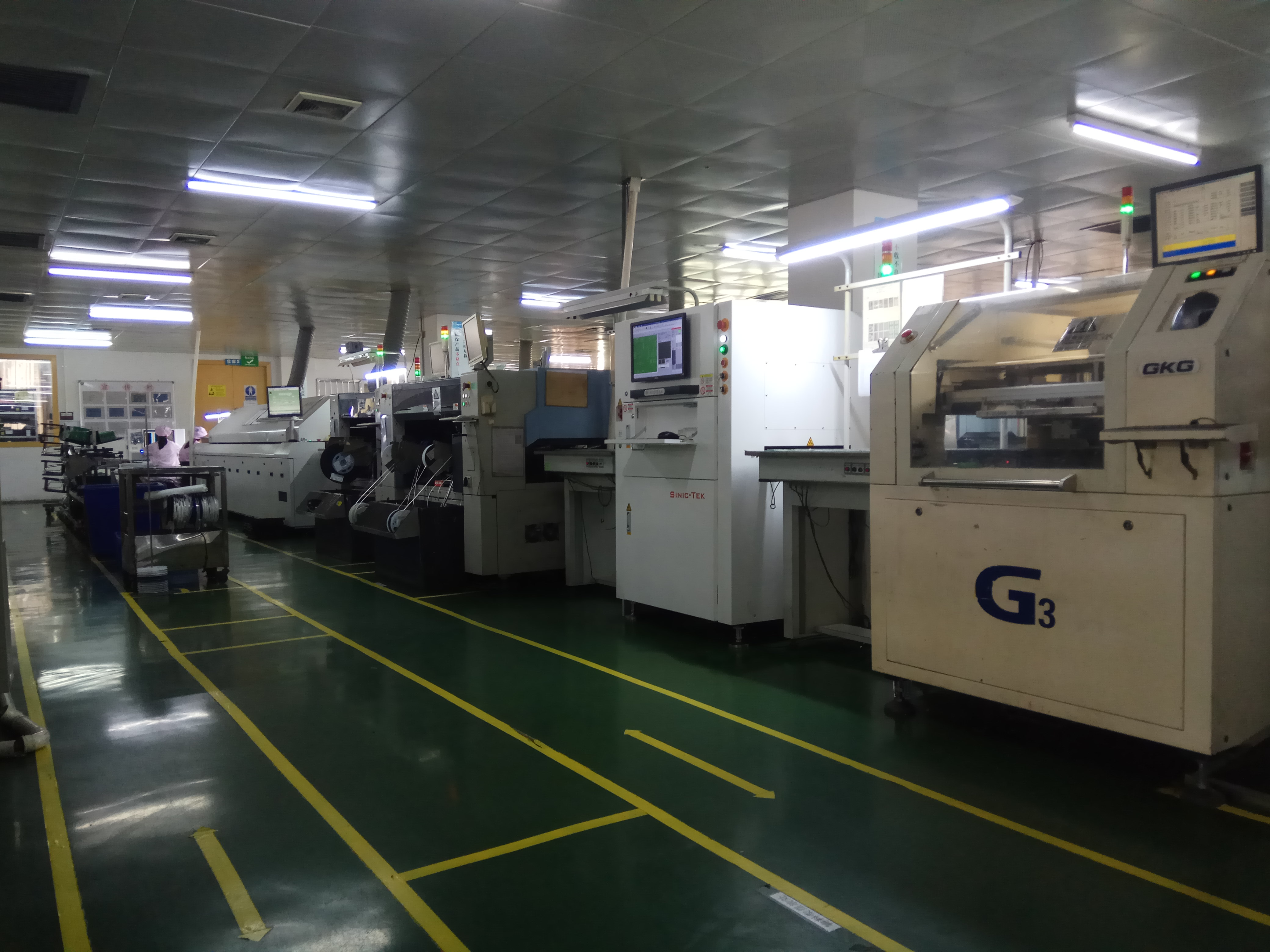 廣州及珠三角 專業(yè)SMT 貼片加 廣州及珠三角專業(yè)SMT貼片加工