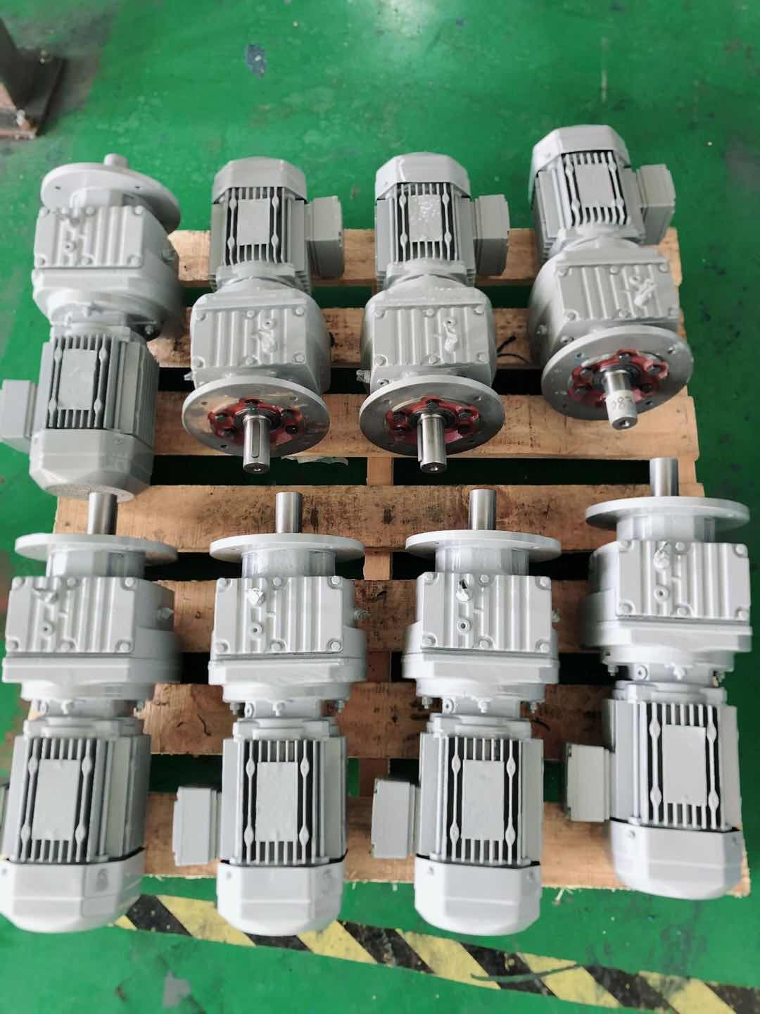 減速機圖片/減速機樣板圖 (2)