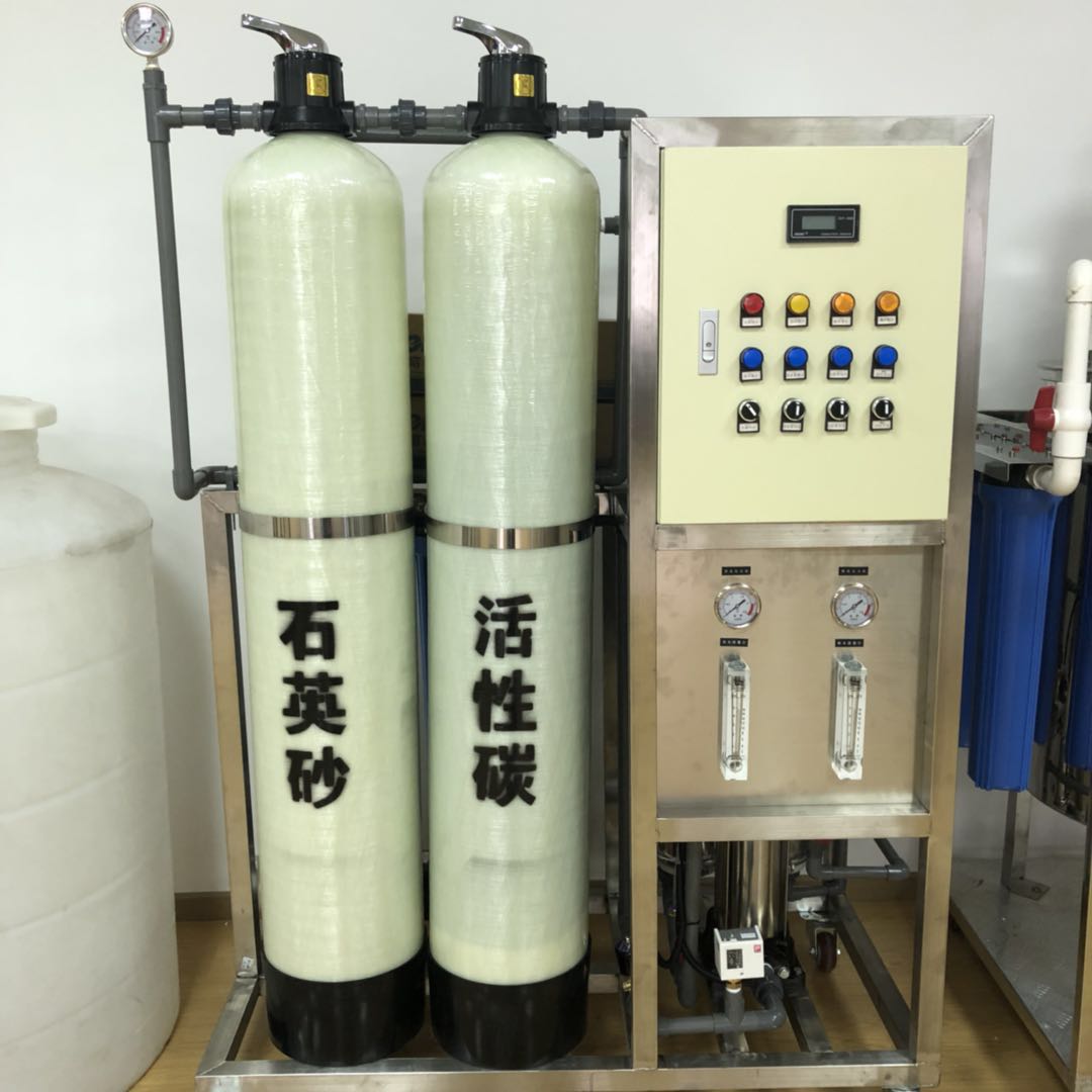 防凍液生產(chǎn)設(shè)備圖片