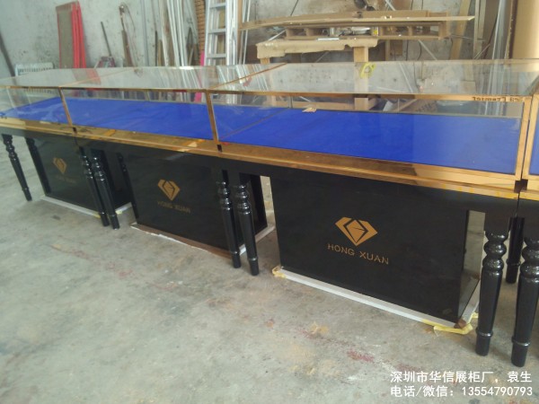 深圳珠寶品牌展柜供應(yīng)廠家價(jià)格圖片/深圳珠寶品牌展柜供應(yīng)廠家價(jià)格樣板圖 (4)
