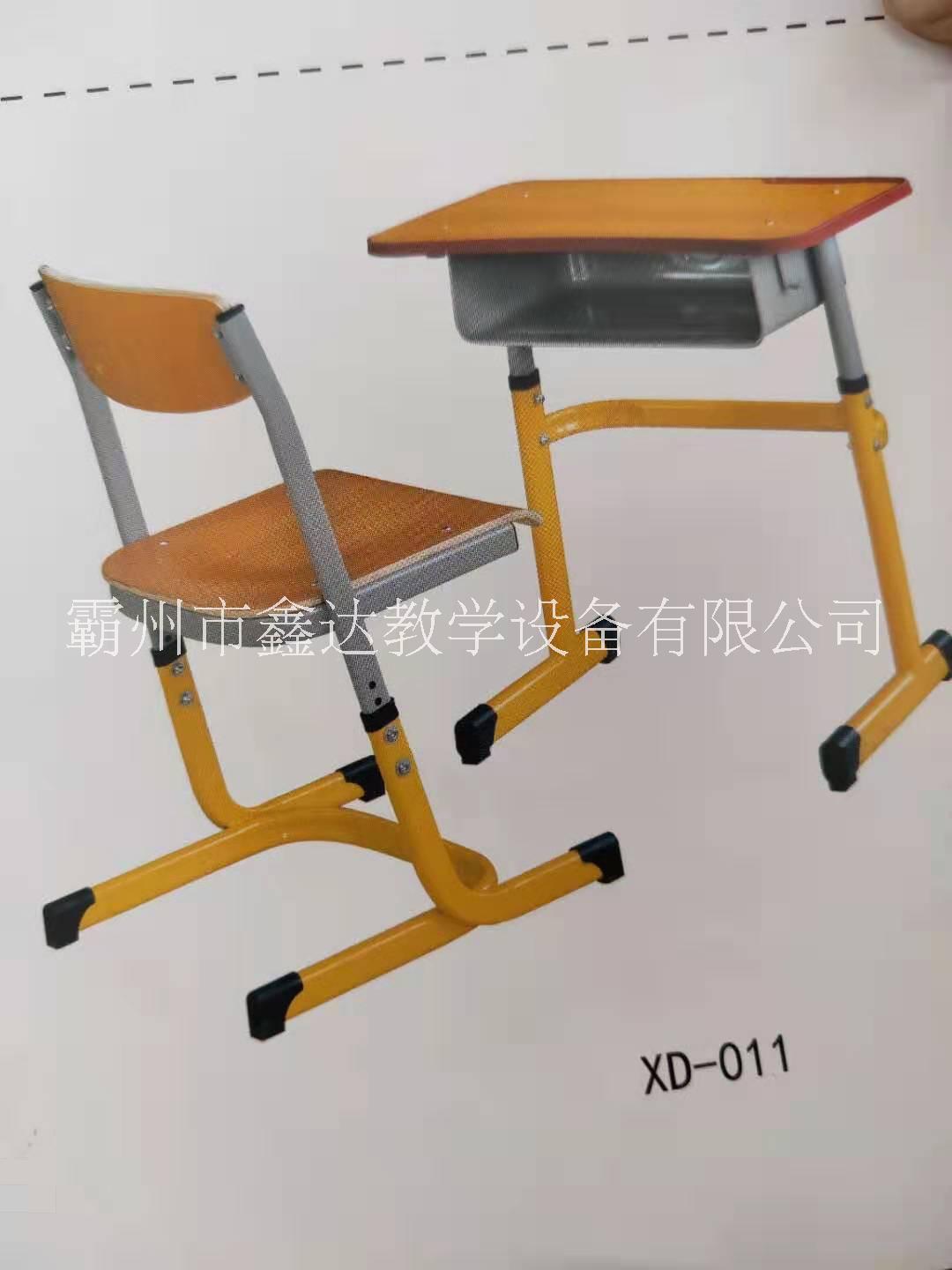 課桌椅圖片/課桌椅樣板圖 (3)