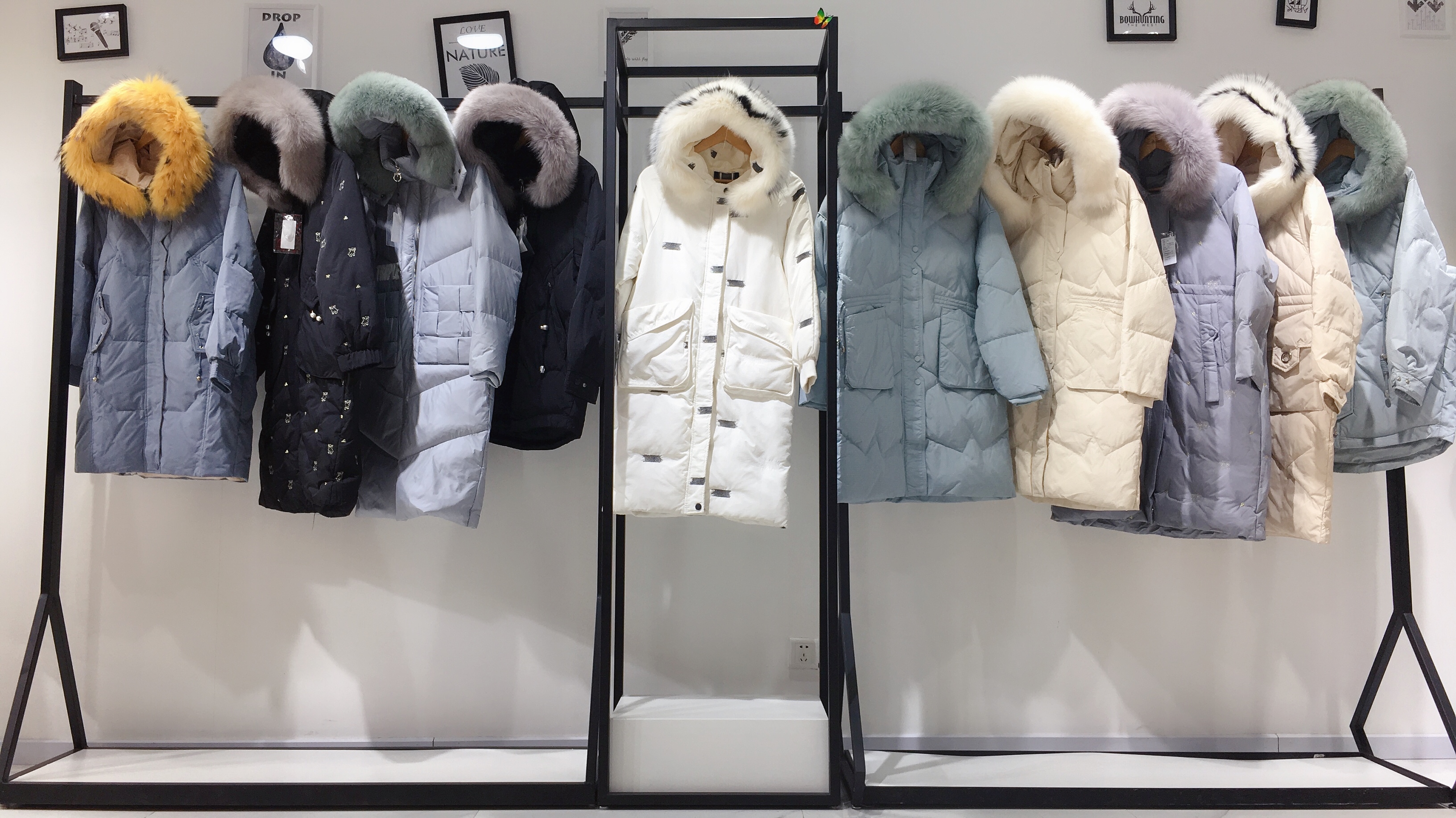 品牌折扣羽絨服批發(fā)圖片/品牌折扣羽絨服批發(fā)樣板圖 (2)
