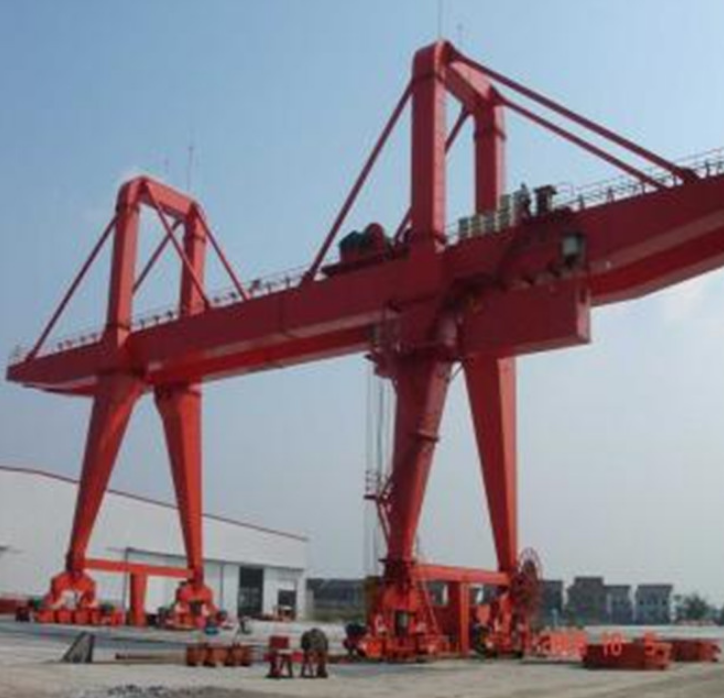 電動雙主梁報價，批發(fā)，供應商，生產(chǎn)廠家【山東益統(tǒng)重工機械有限公司】