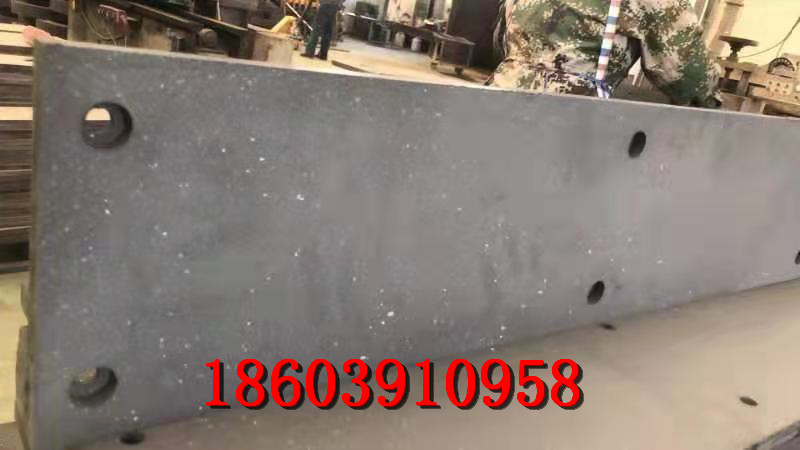 供應全國范圍德國搗固機摩擦板、長摩擦板、耐用摩擦片