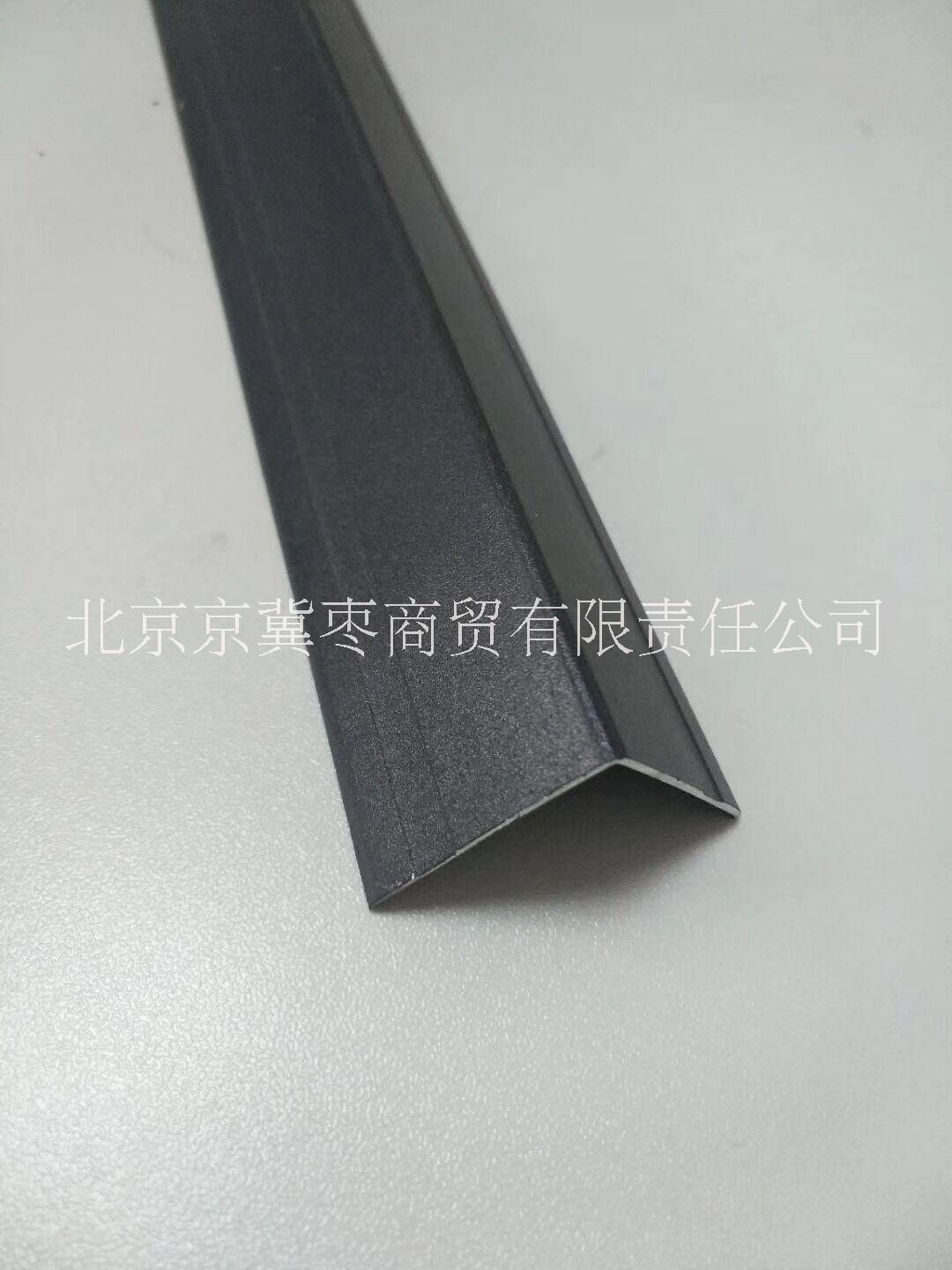 供應(yīng)各種包裝箱鋁材圖片