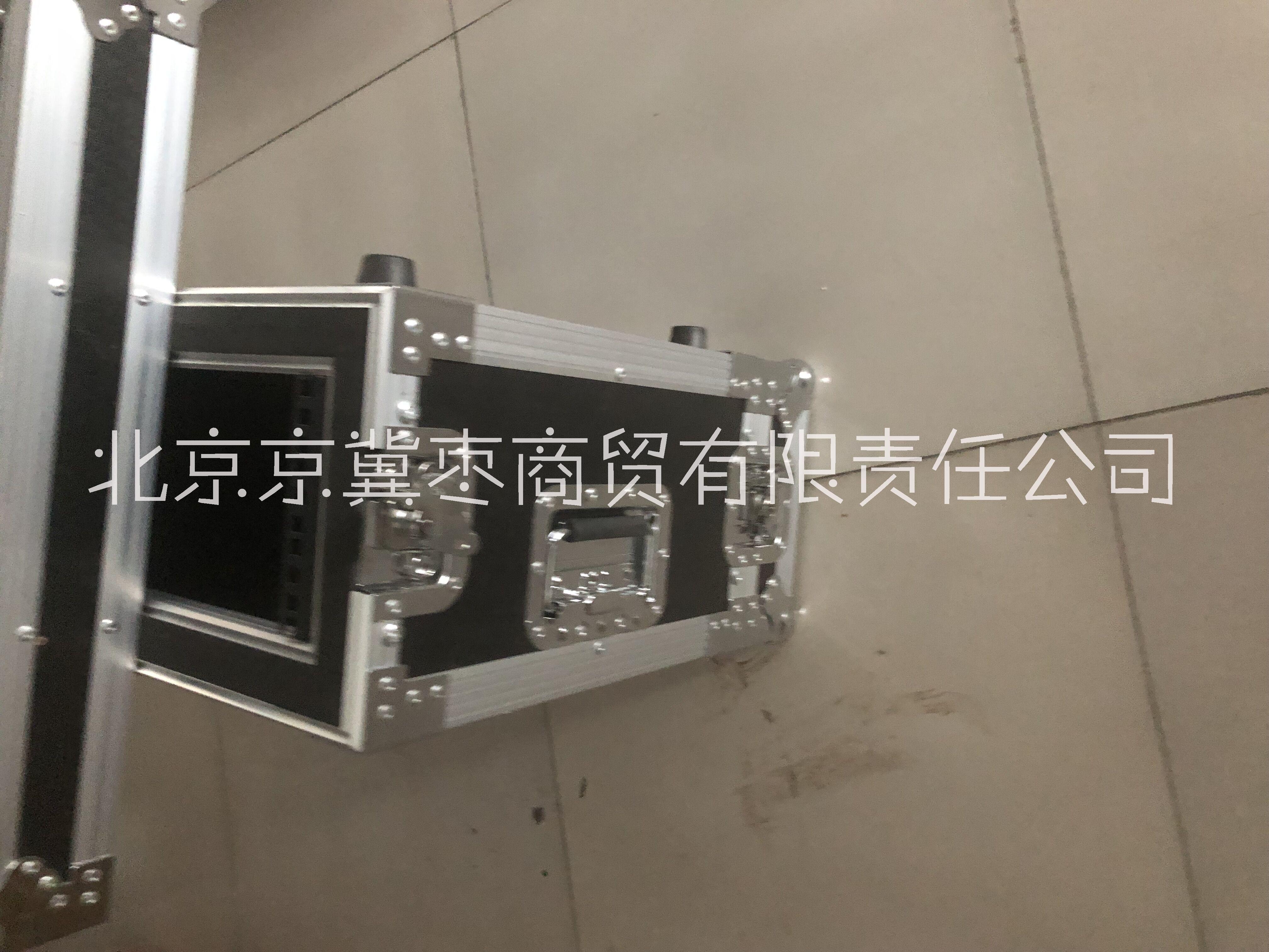 供應(yīng)減震機柜圖片